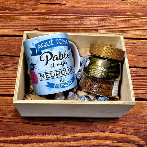 Personal de Salud - Regalo con taza personalizada con nombre (él)