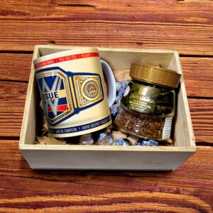 WWE - Regalo con taza cinturon Campeón Indiscutido personalizada