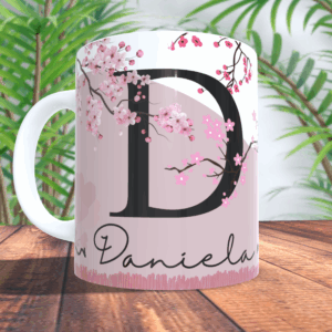 Inicial con nombre y frase en taza personalizada